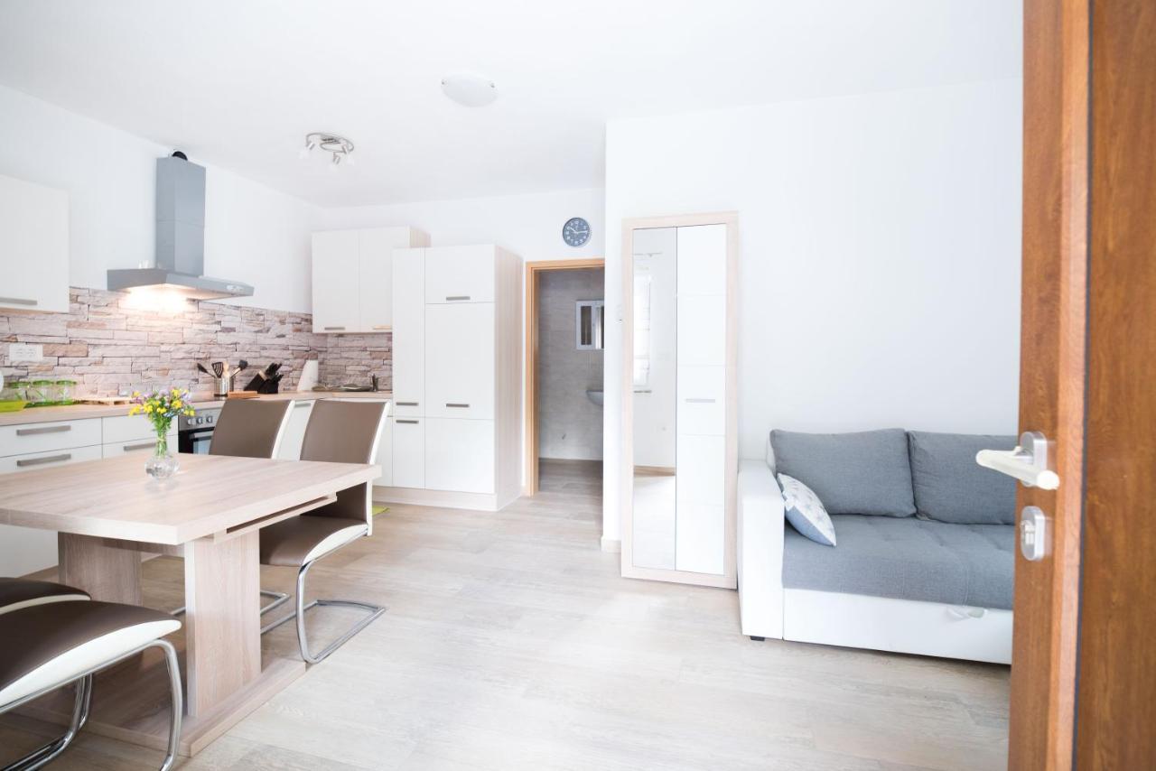 House Dormica Apartment Trenta Room photo